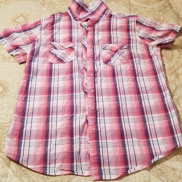 Shirt - Picture 1 of 3